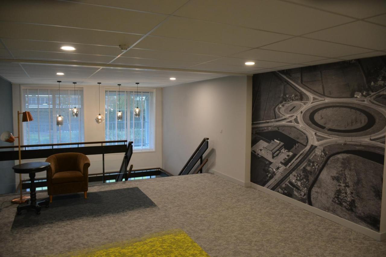 Hotel2Heerenveen Esterno foto
